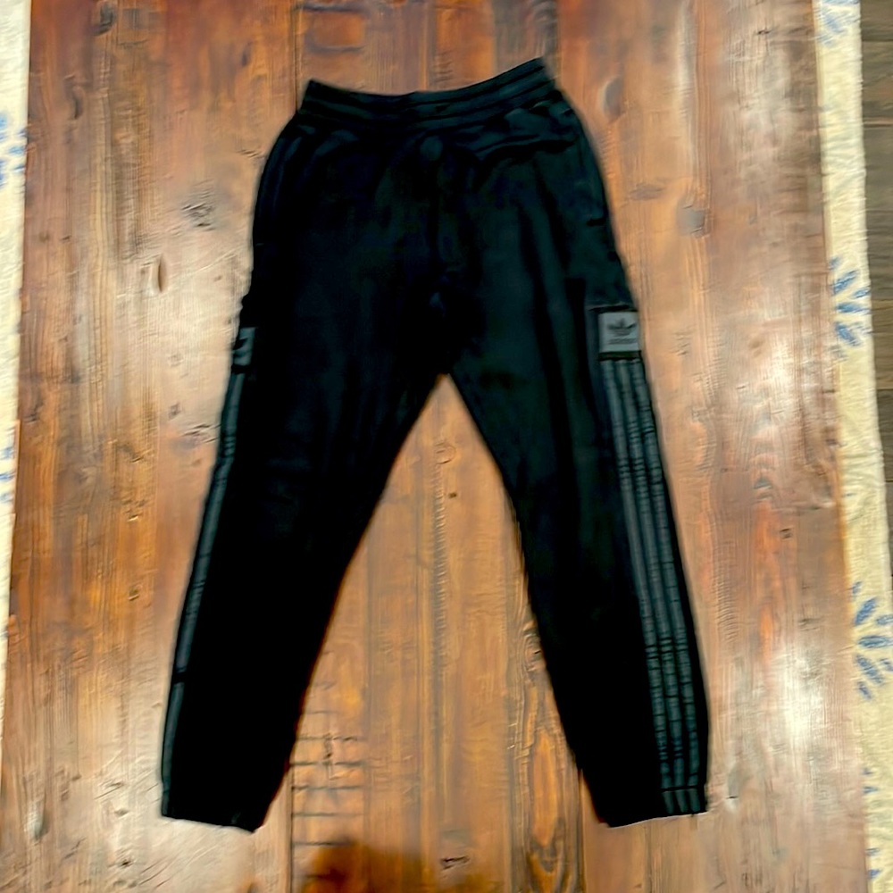 Men’s small Adidas sweatpants